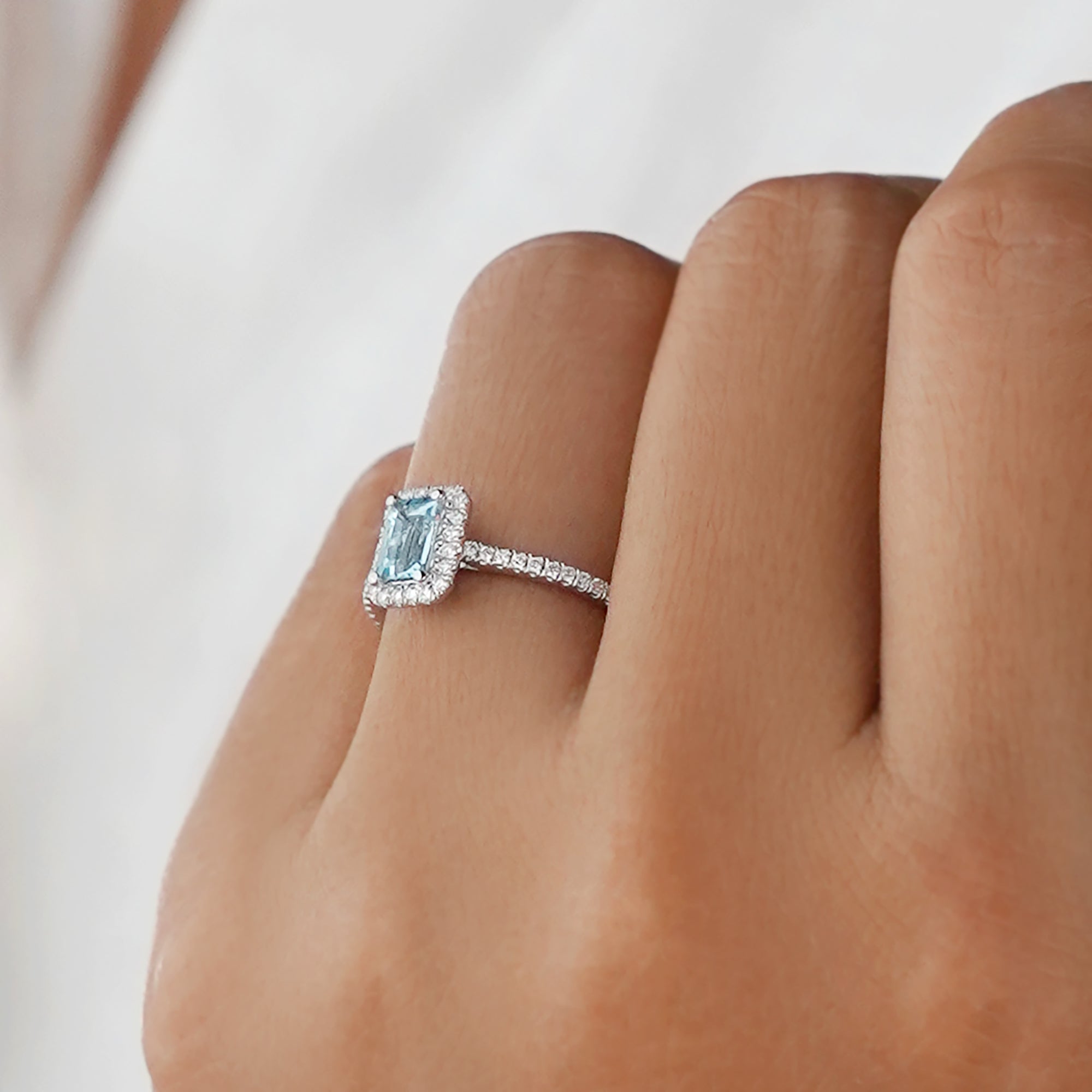 AQUAMARINE & HALO NATURAL DIAMOND RING - SOLID 18K WHITE GOLD