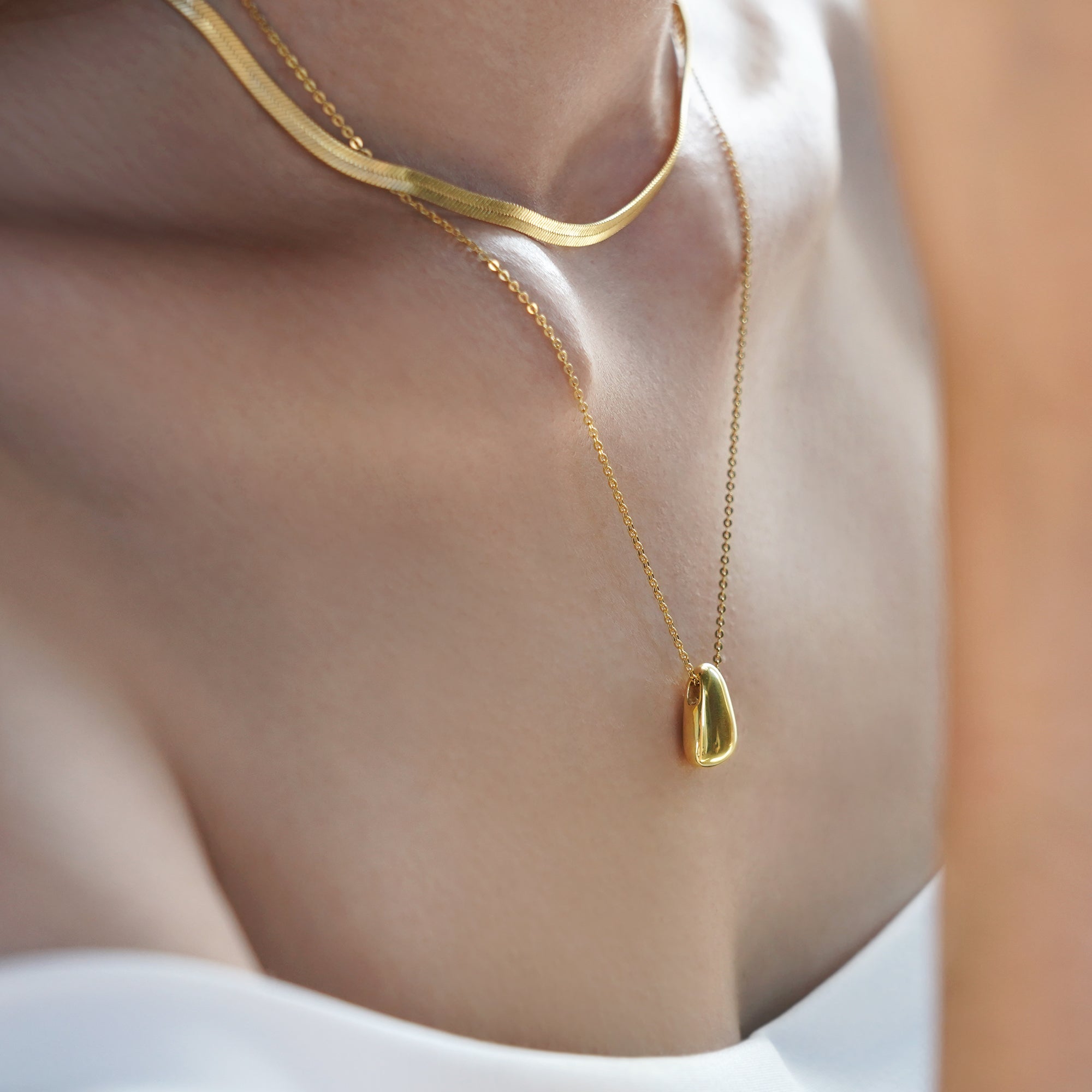 LIQUID DROP NECKLACE - ENGRAVABLE