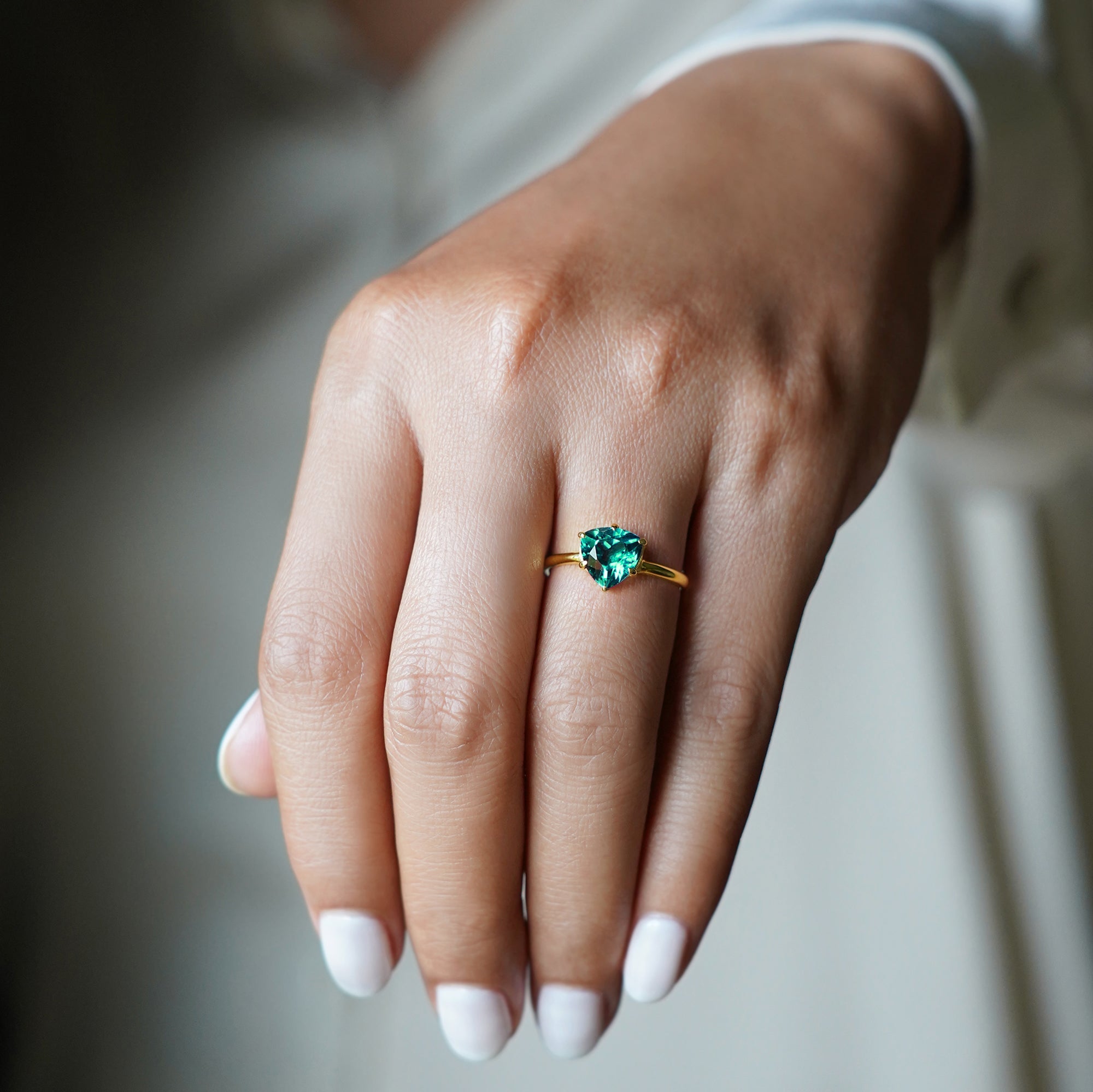 GREEN QUARTZ RING - SOLID 18K YELLOW GOLD