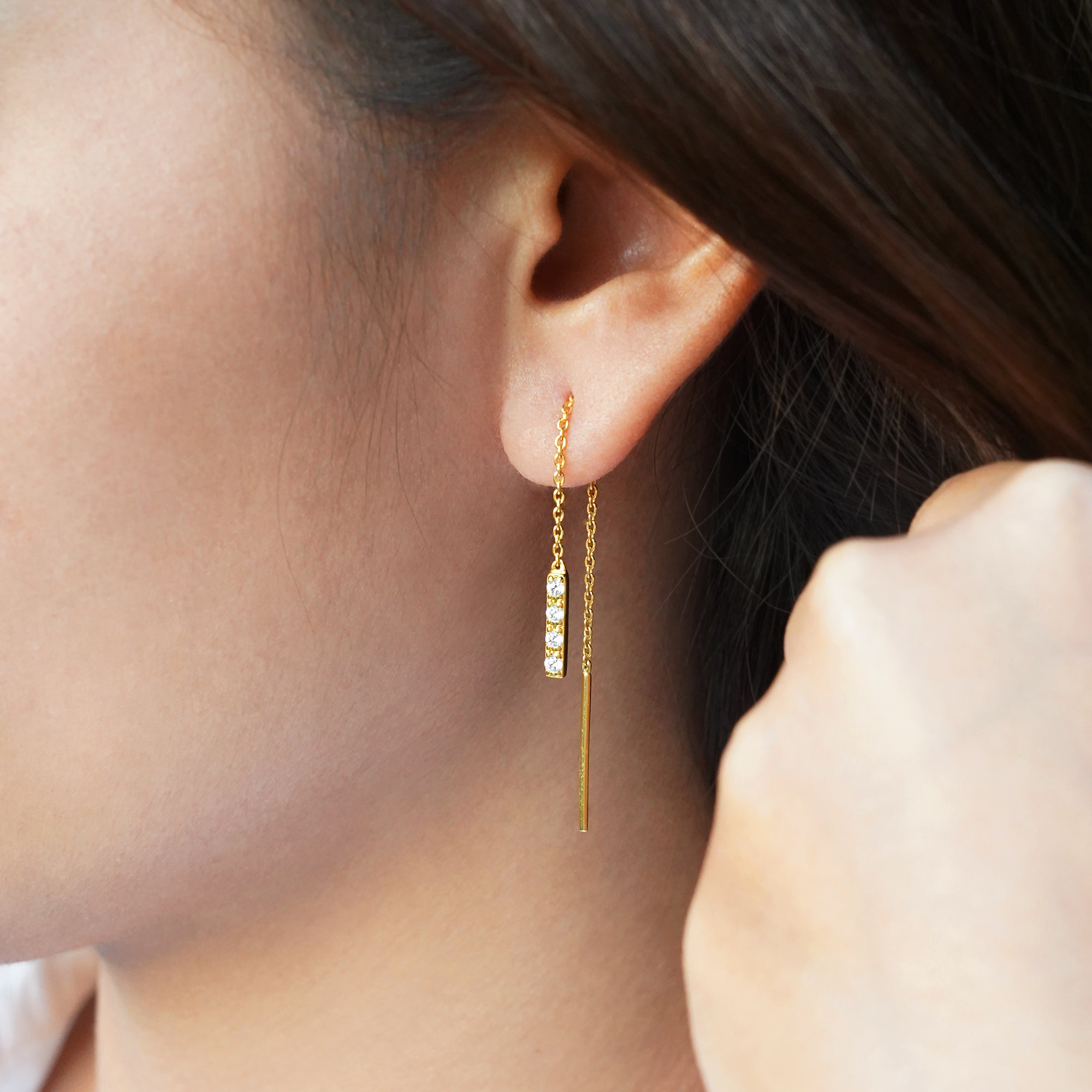 IBU CZ BAR DANGLING EARRINGS