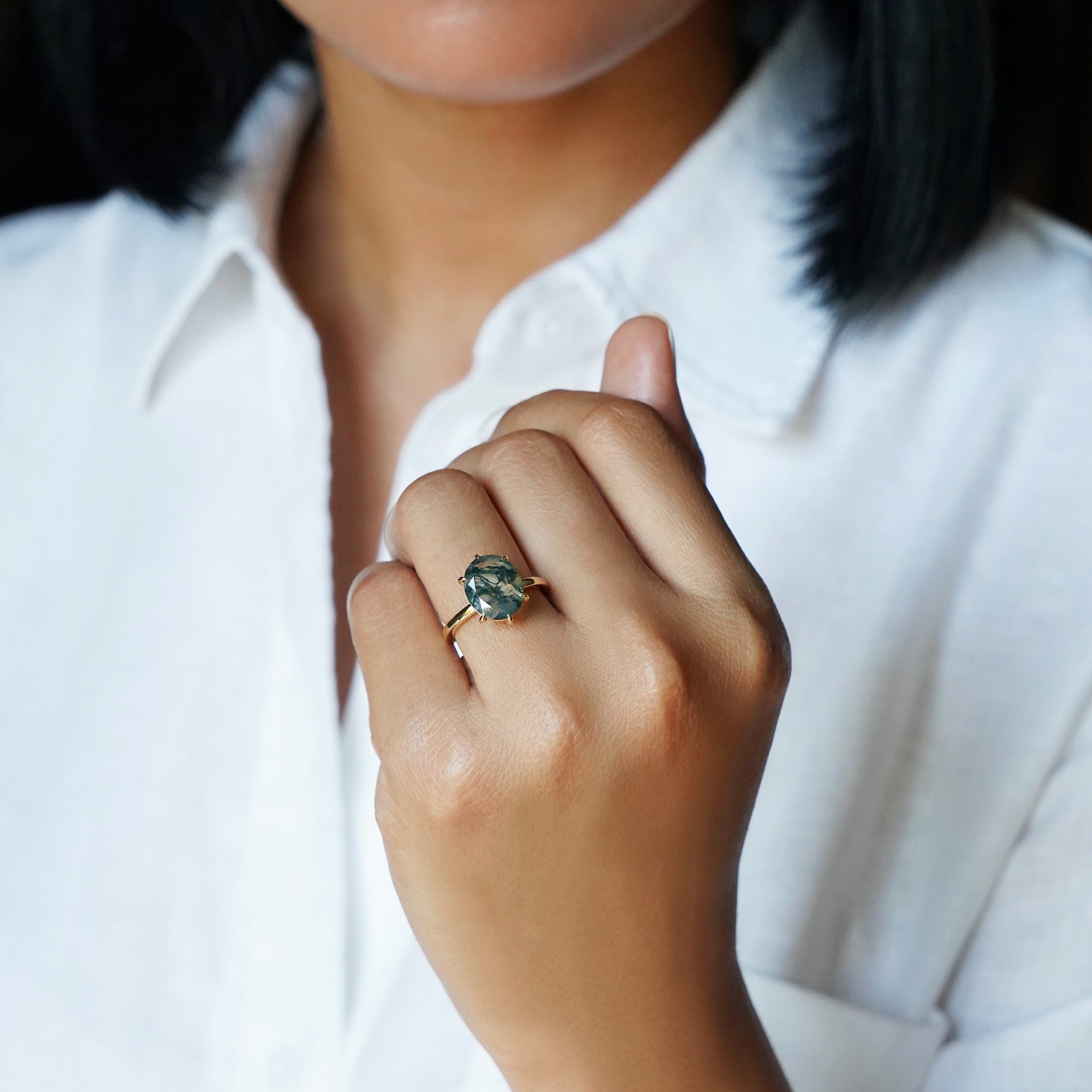 OVAL MOSS AGATE RING - SOLID 18K YELLOW GOLD