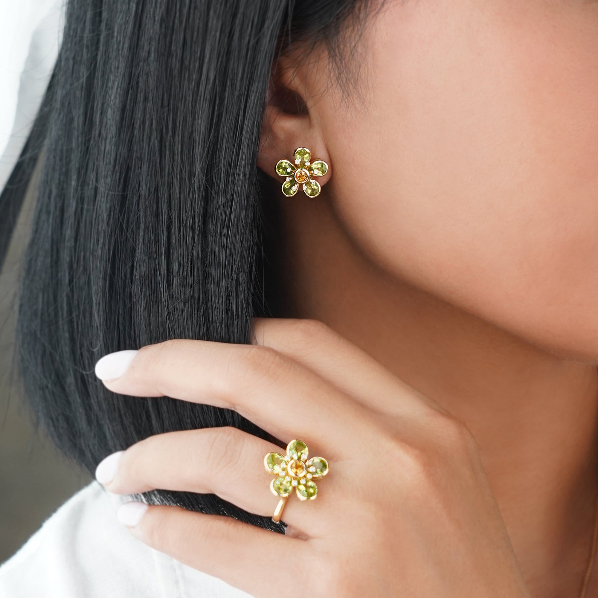 PERIDOT, CITRINE & DIAMOND FLOWER EARRINGS - 18K SOLID YELLOW GOLD