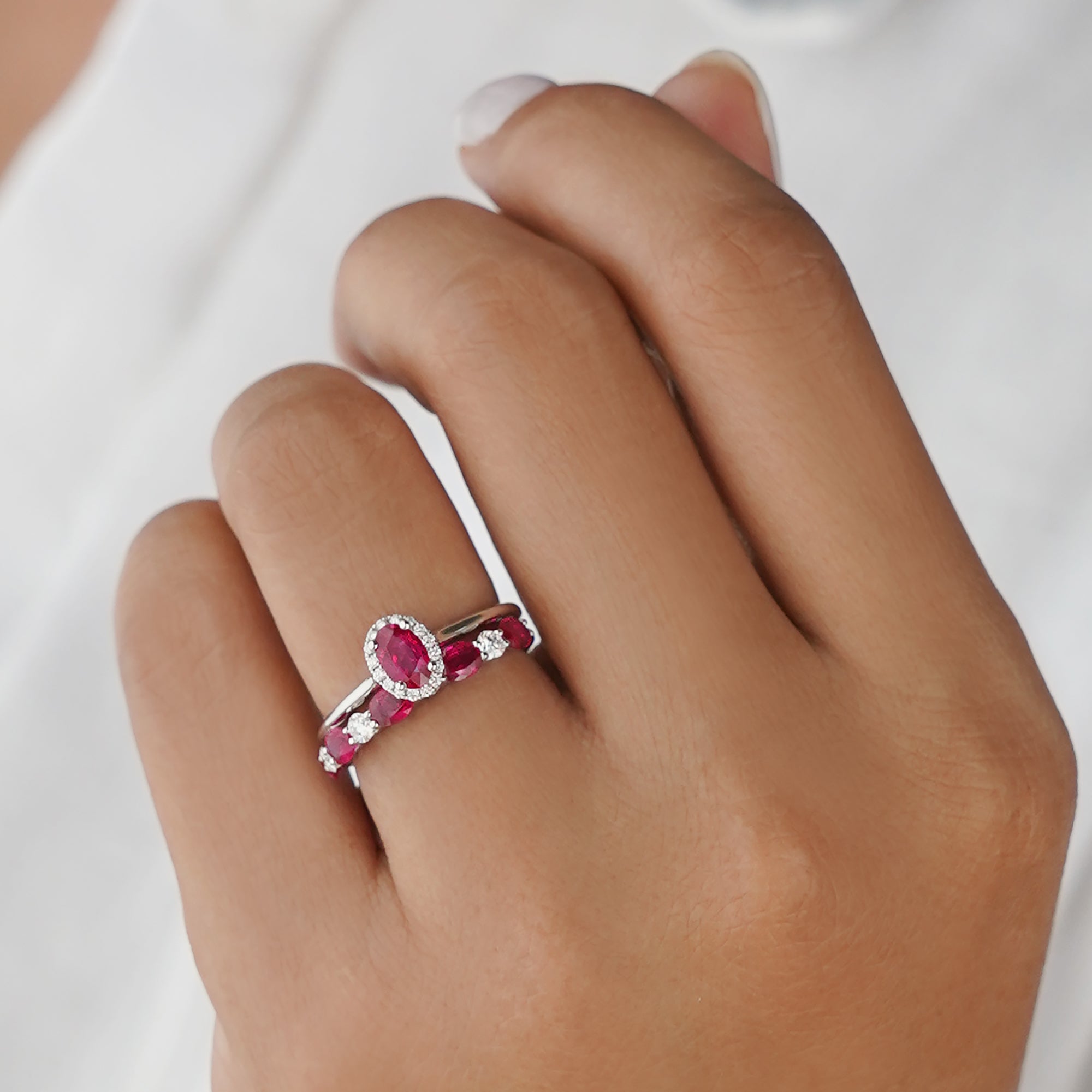 BURMESE RUBY WITH HALO DIAMOND RING - SOLID 18K WHITE GOLDWHITE GOLD