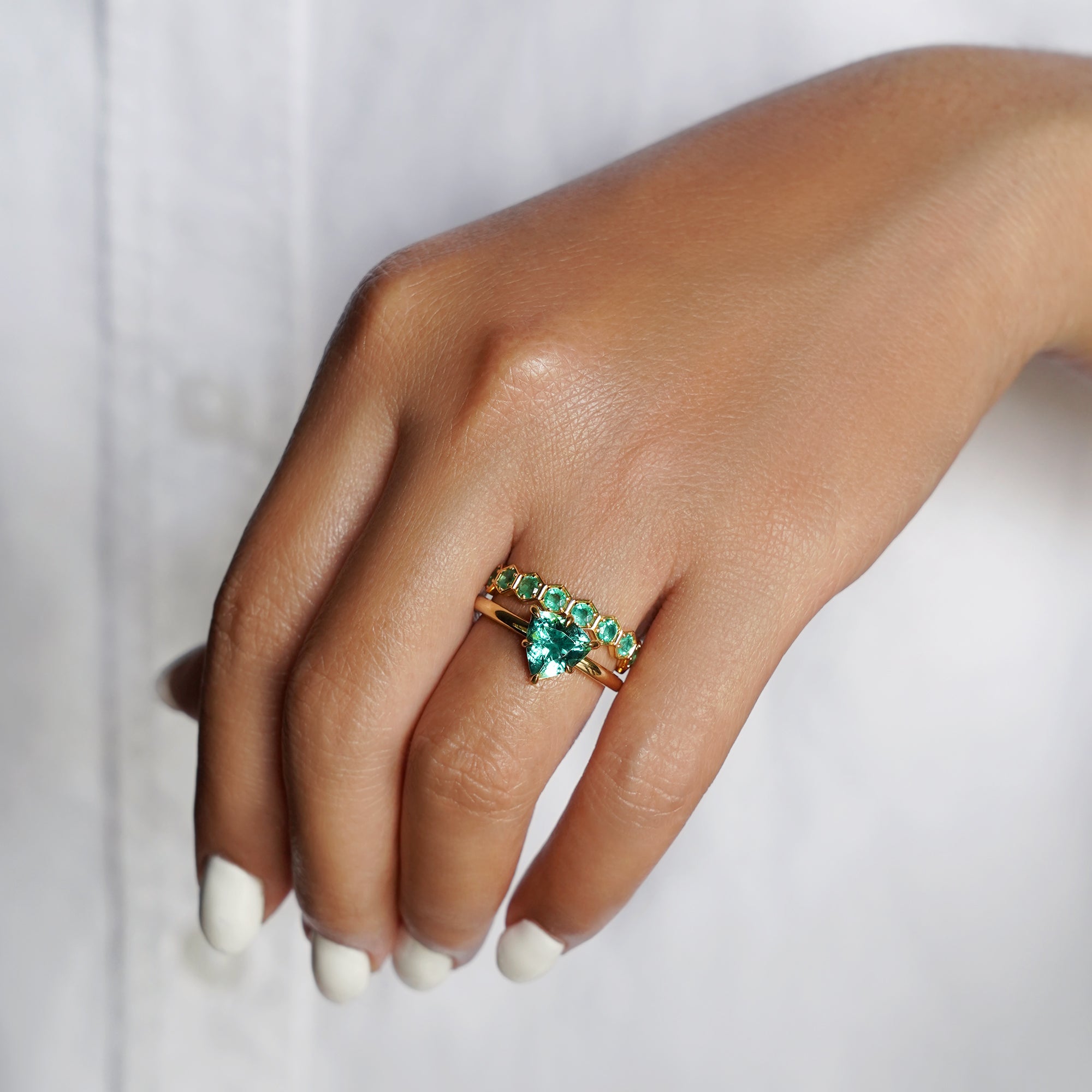 IBU TRILLION GREEN QUARTZ RING