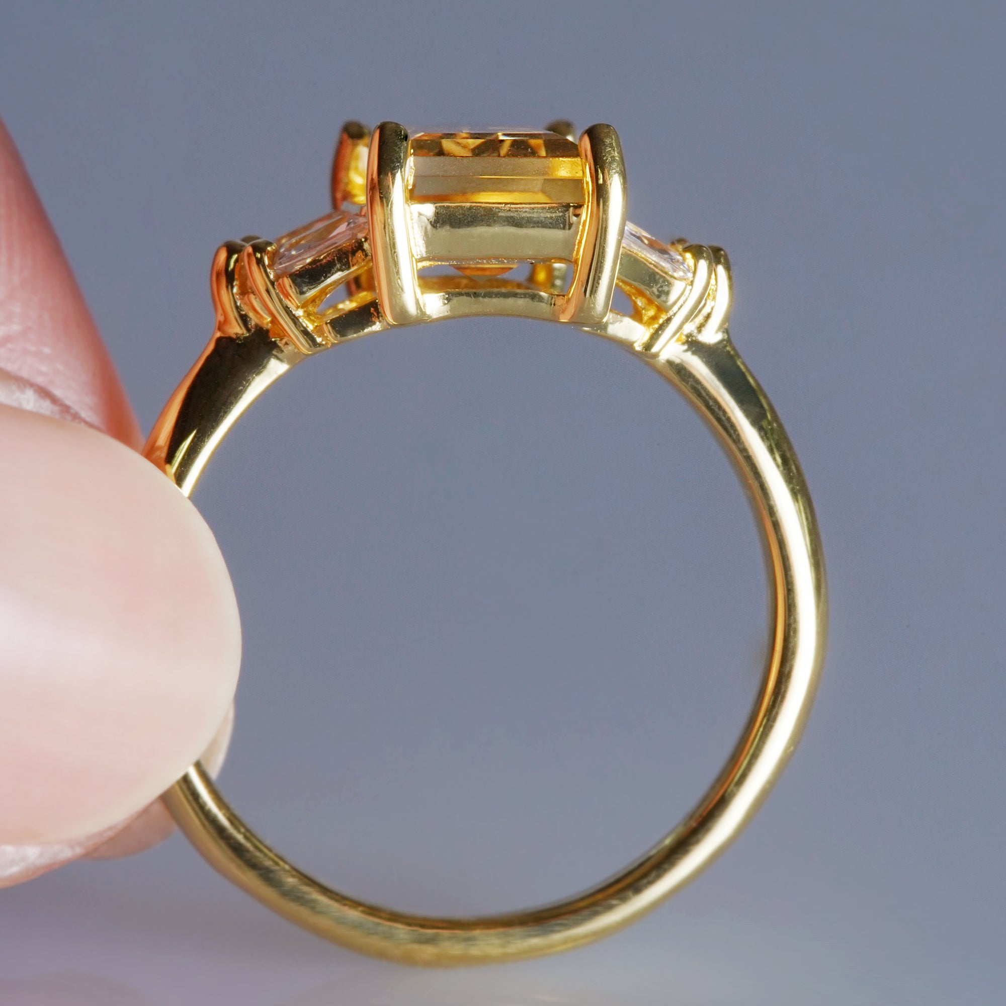 IBU LONG CITRINE RING