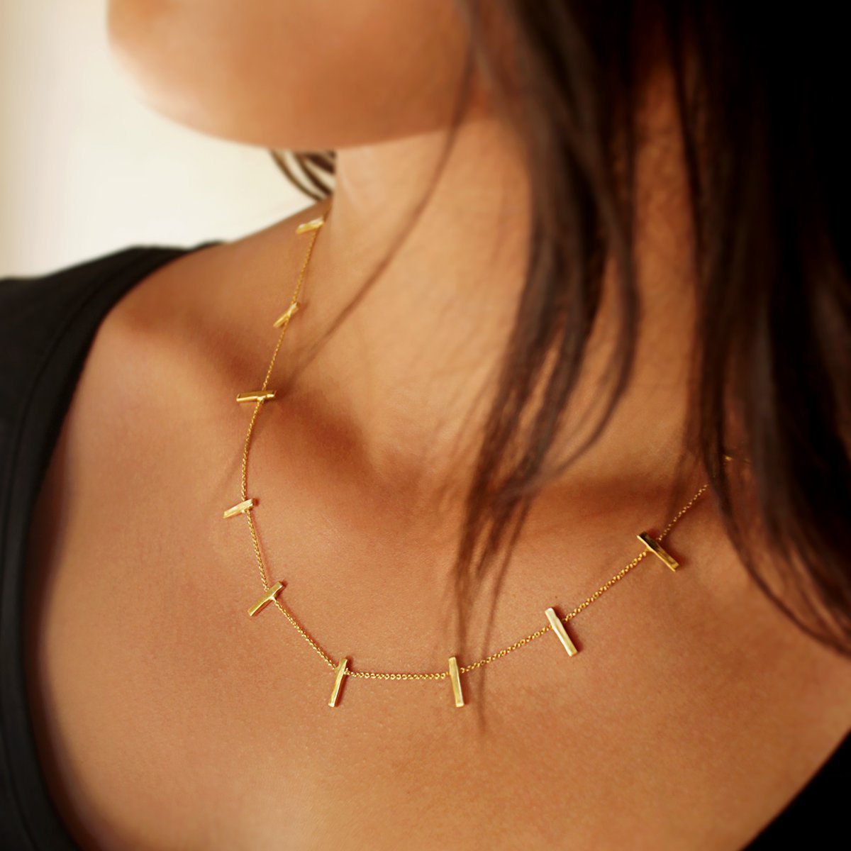 ARUNA VERTICAL BAR NECKLACE - SOLID 18K GOLD - BITS OF BALI JEWELRY