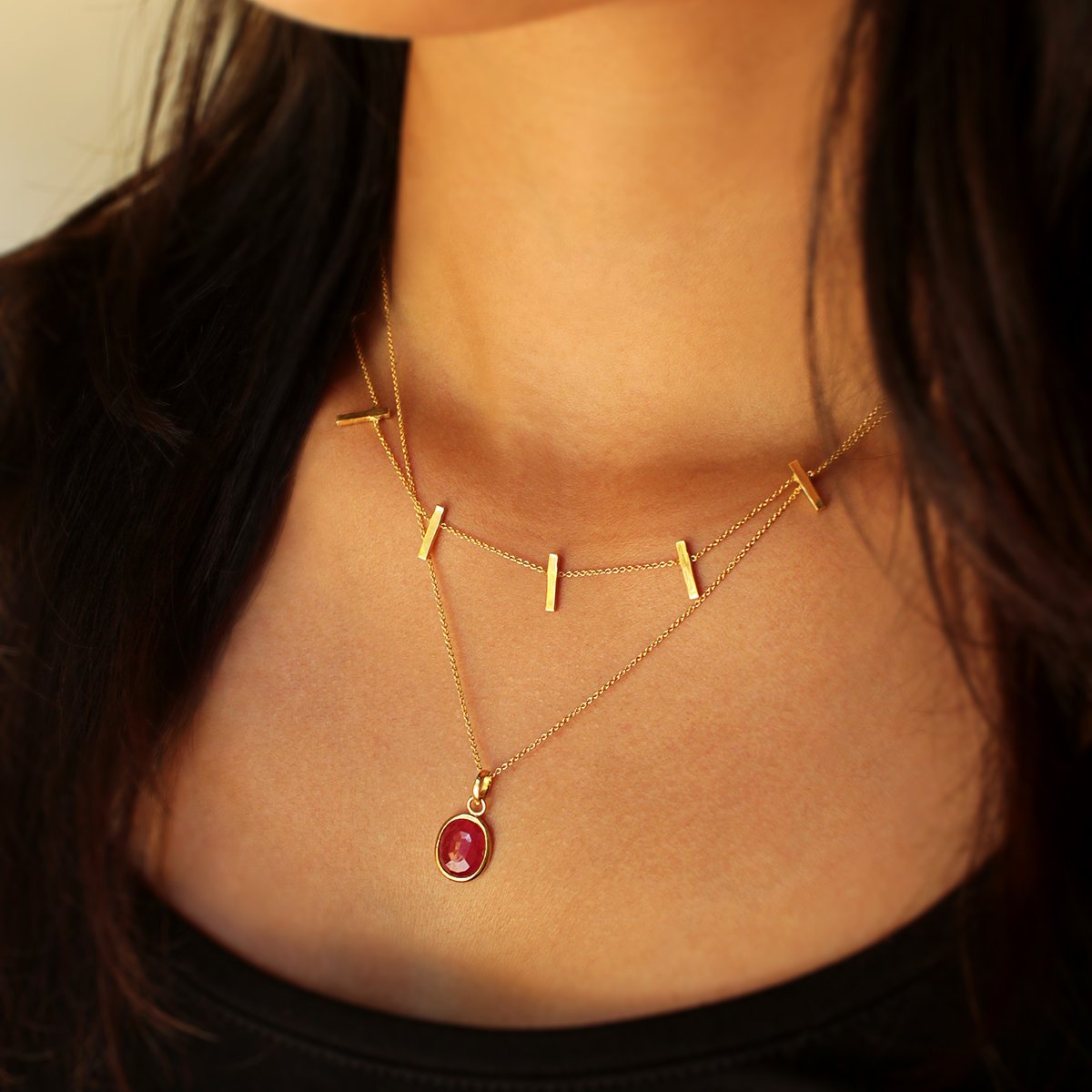 ARUNA VERTICAL BAR NECKLACE - SOLID 18K GOLD - BITS OF BALI JEWELRY