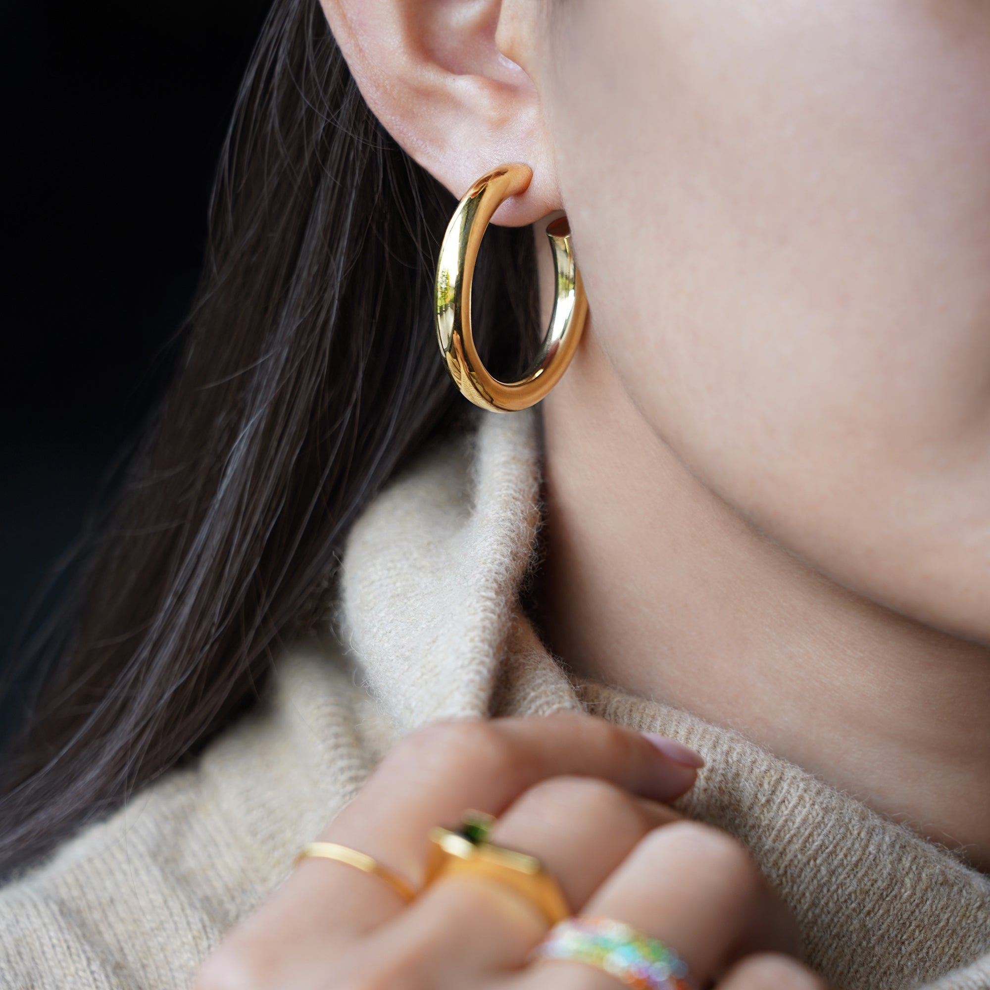 GIRI PLAIN BOLD HOOP EARRINGS - BITS OF BALI JEWELRY